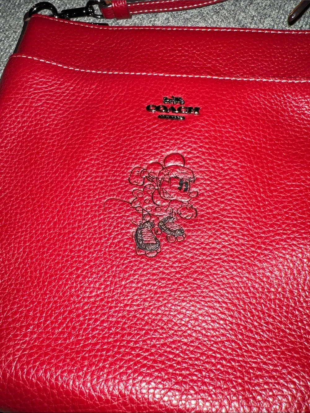 Coach x Disney Minnie Mouse Red Pebbled Leather Crossbody EUC